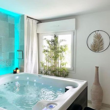 Dans Ma Bulle… Univers Spa Germigny-des-Prés Zewnętrze zdjęcie